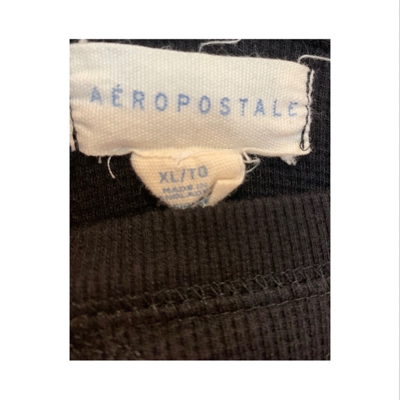 Aeropostale black long-sleeved shirt (XL) - Picture 4 of 5